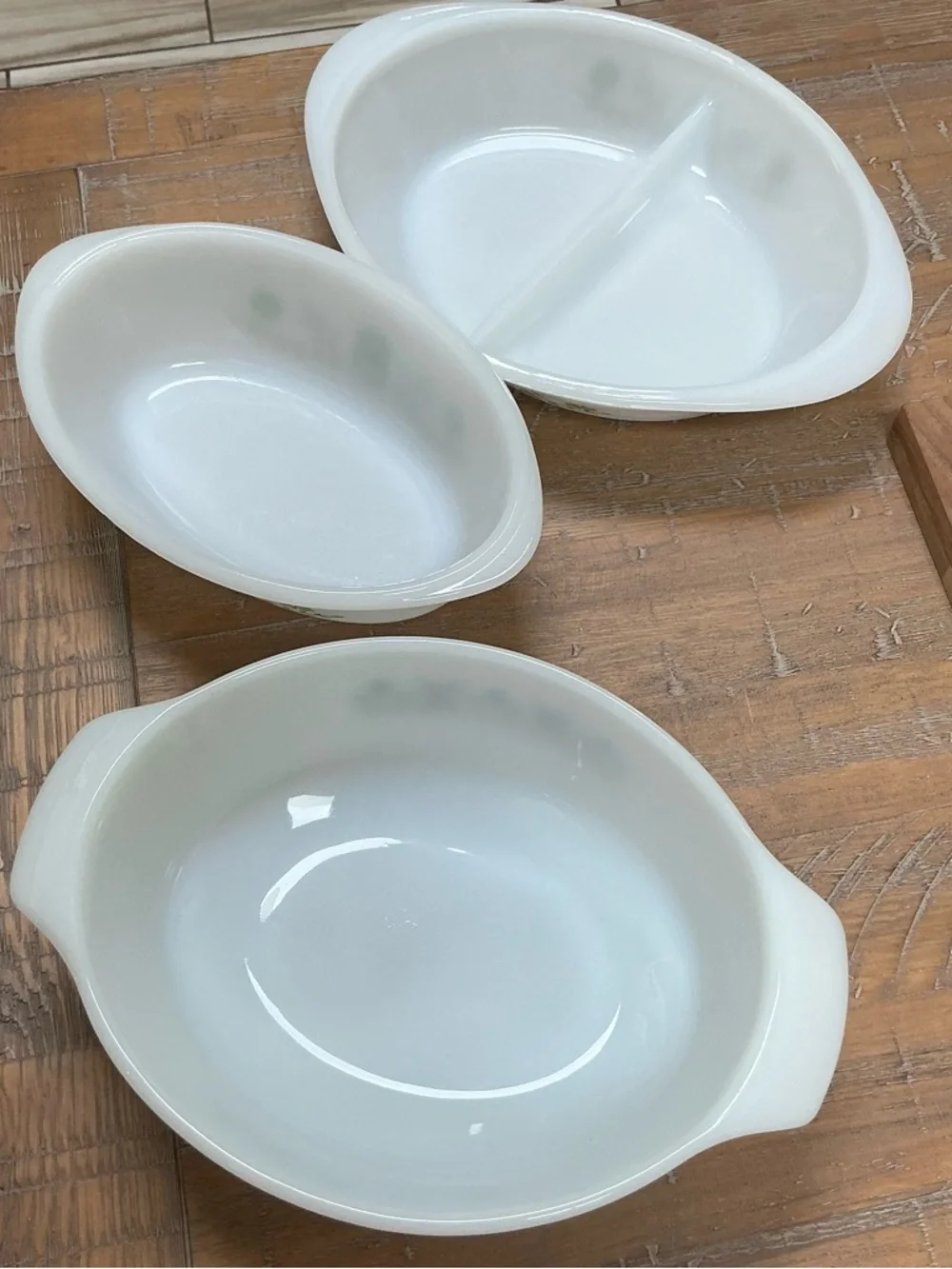 Vintage Green Daisy Casserole Floral Pattern White Milk Glass Serving Bowls Set3